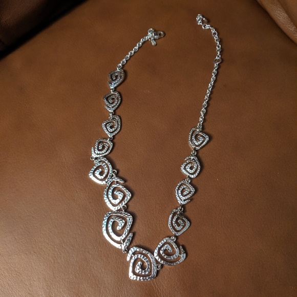 Necklace - Picture 1 of 1